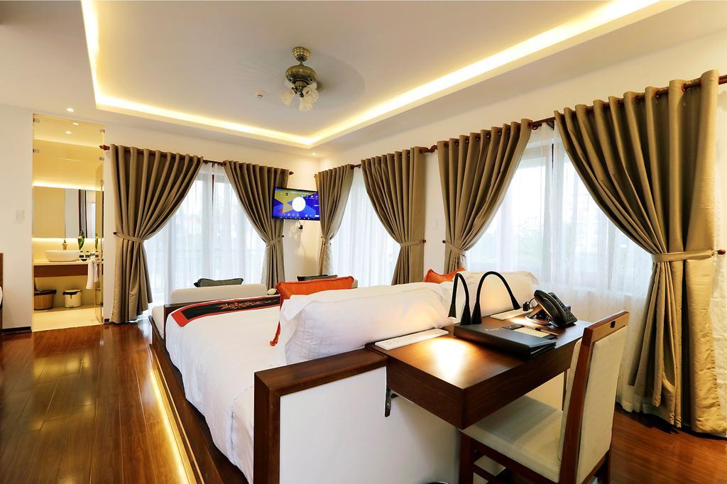 Azumi Hotell Hoi An Rum bild